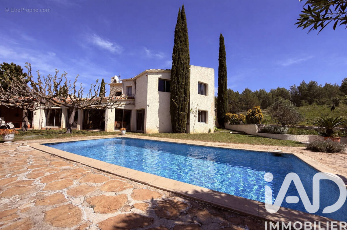 Photo 1 - Maison à AUBAGNE