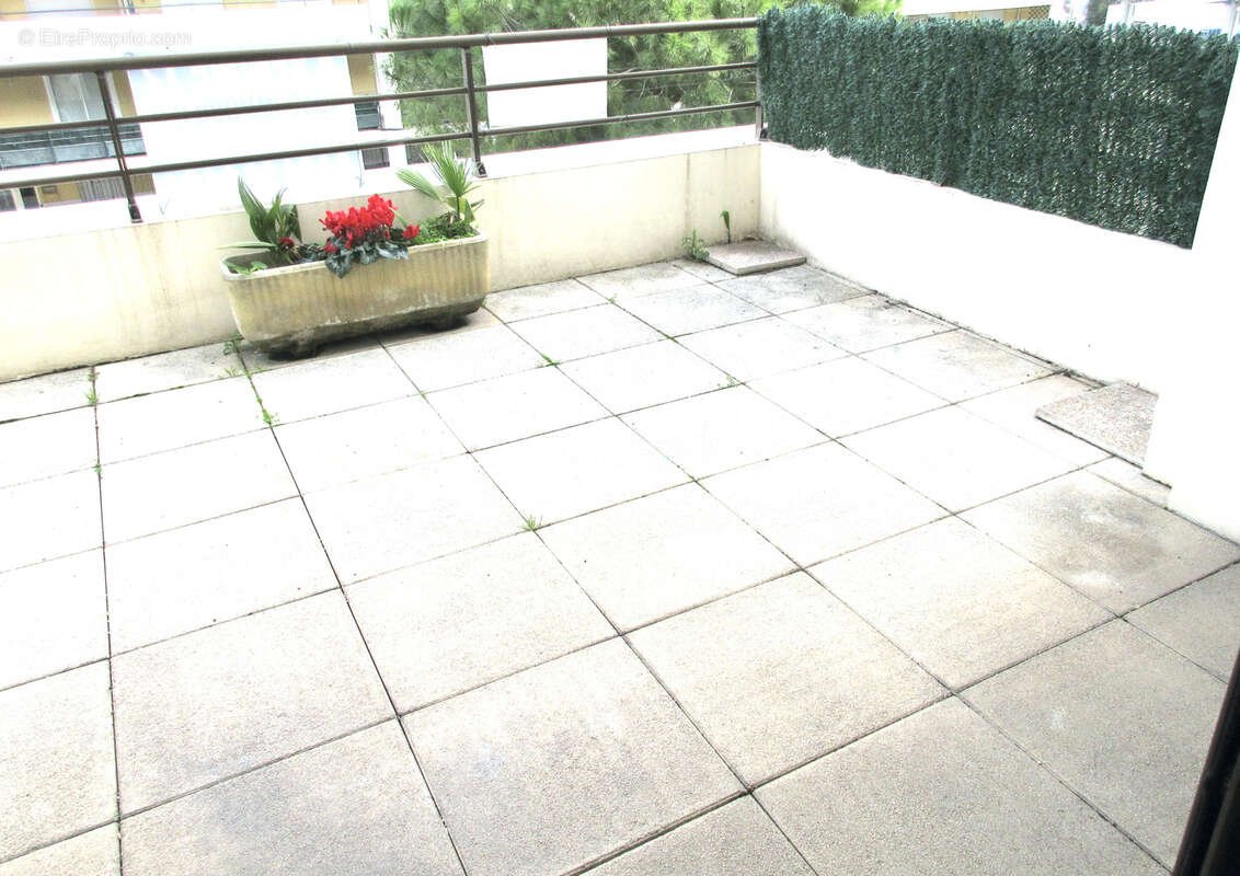 Appartement à MARSEILLE-8E