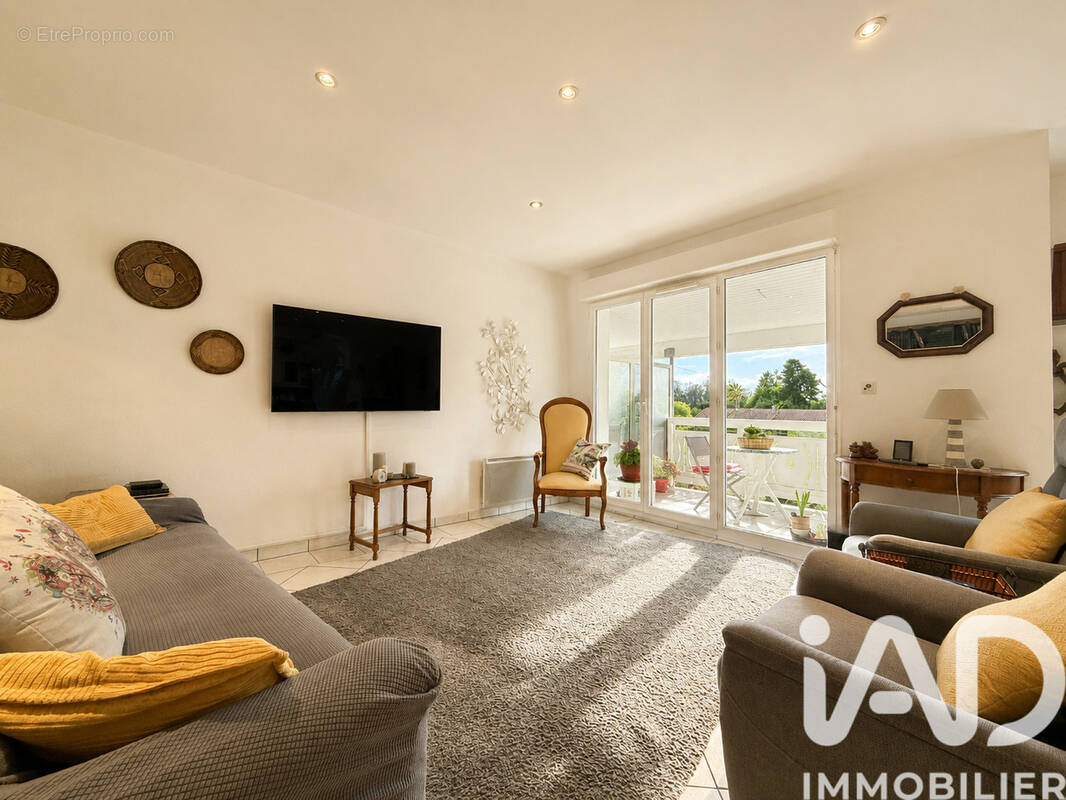 Photo 1 - Appartement à LANTON