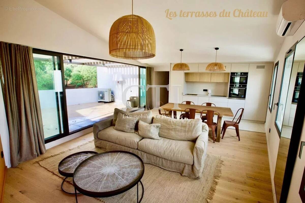 Appartement à VAISON-LA-ROMAINE