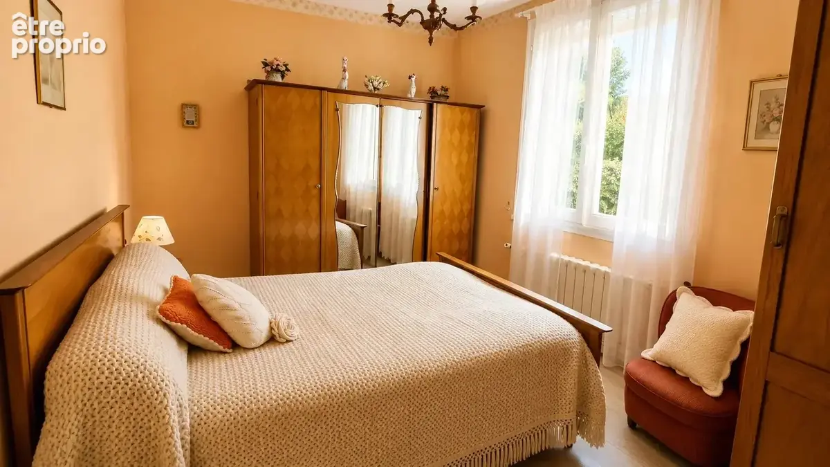 Maison plain pied avec veranda sur 454 m² de jardin - photo 8