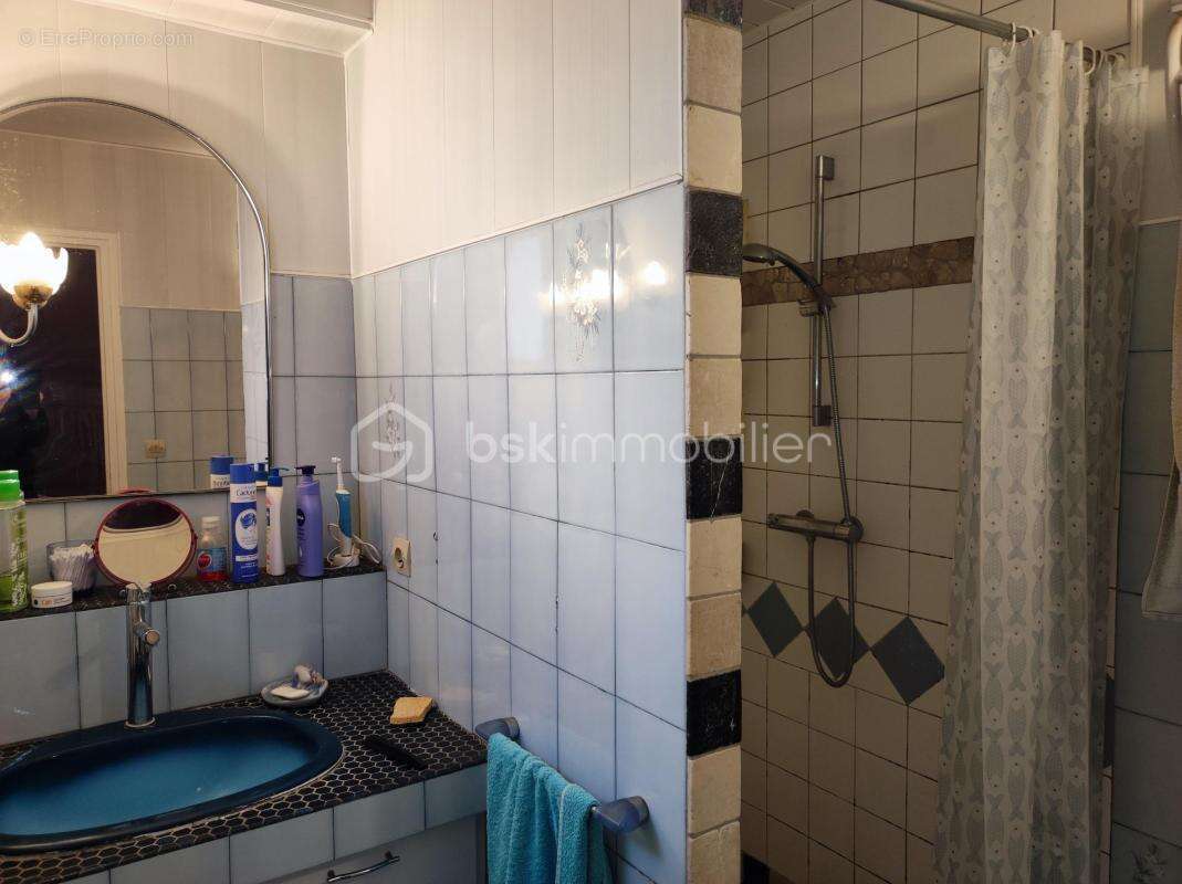 Balaruc le Vieux, villa de type 5 de 136 m² sur 920 m² de terrain - photo 10