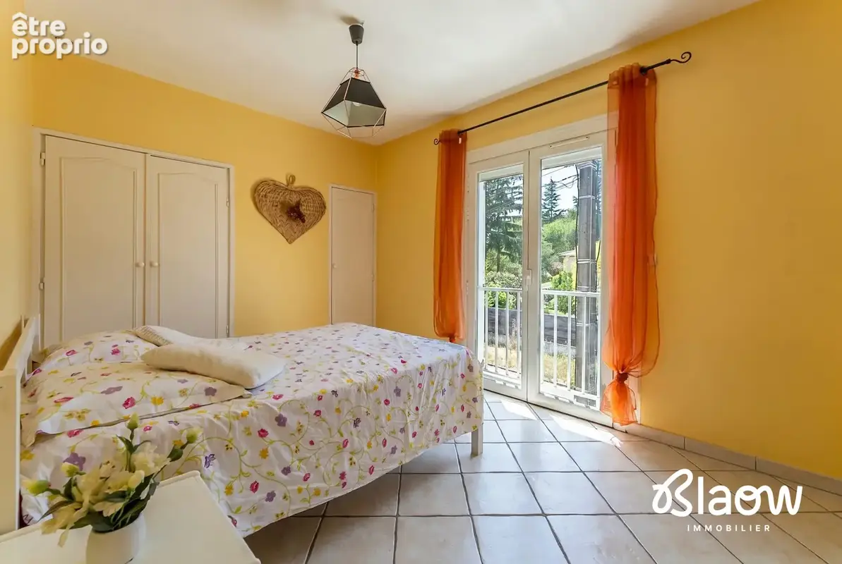 Maison 5 pièces 138 m² à vendre à Meyzieu (69330) - photo 9