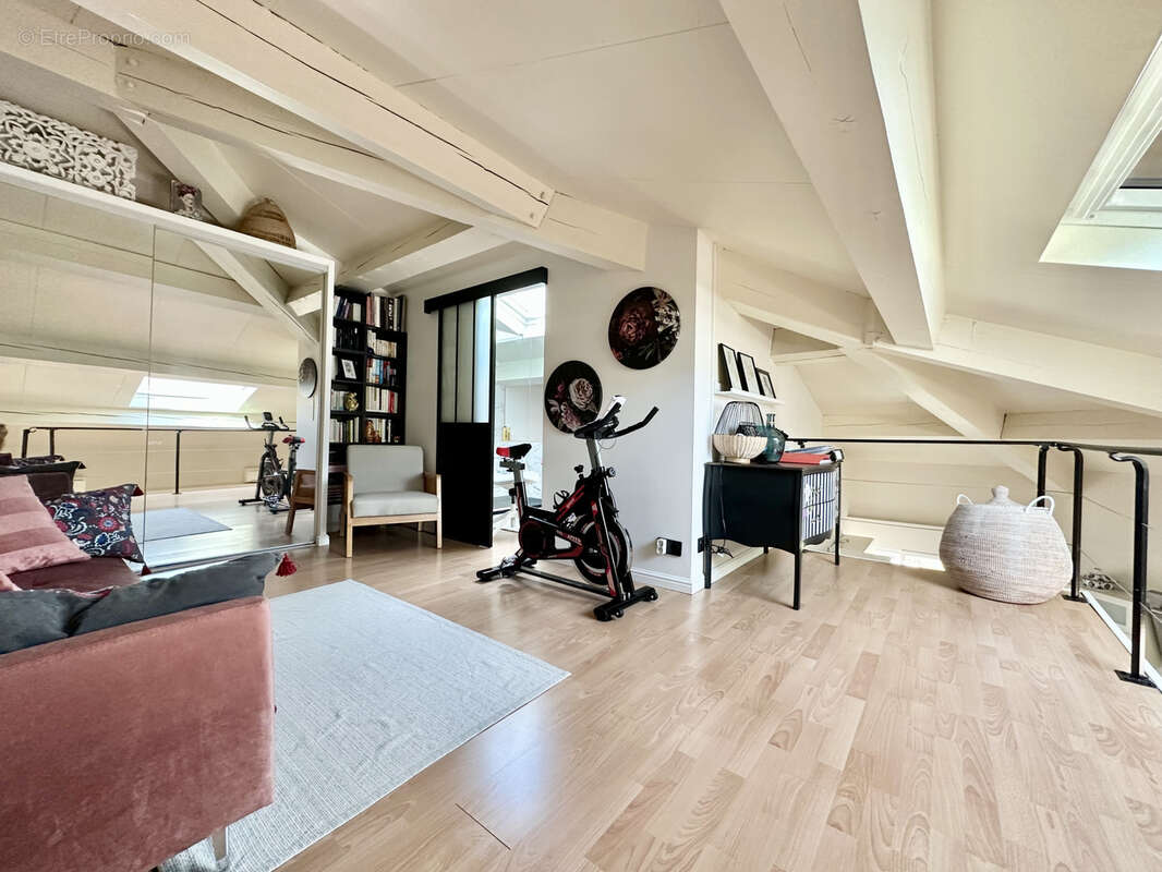 Appartement à ROQUEBRUNE-CAP-MARTIN
