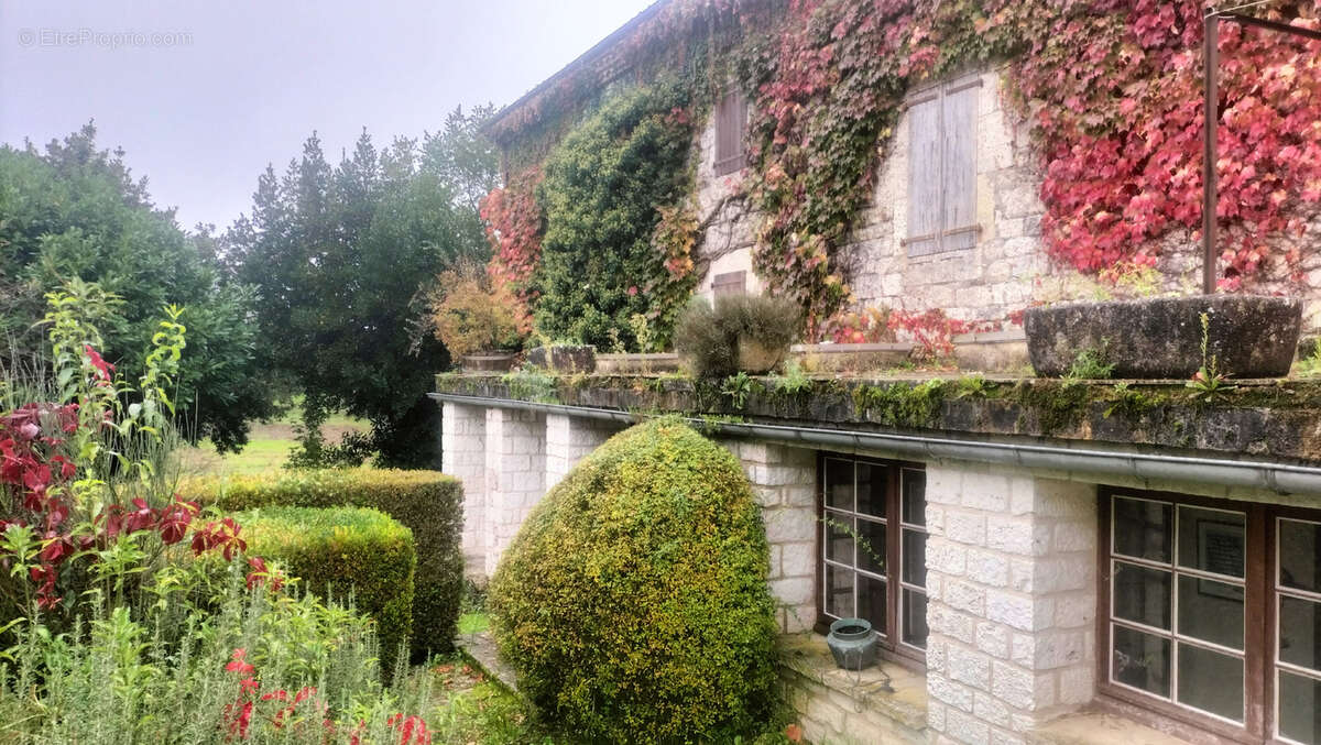 Maison à CORDES-SUR-CIEL