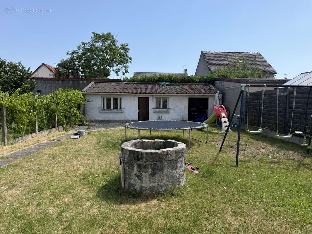 Maison à TREMBLAY-EN-FRANCE
