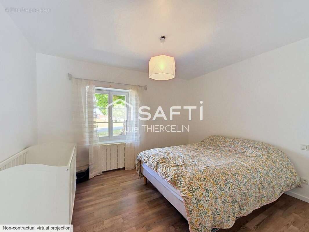 Maison 135 m² à Neuville-Aux-Bois  - photo 7