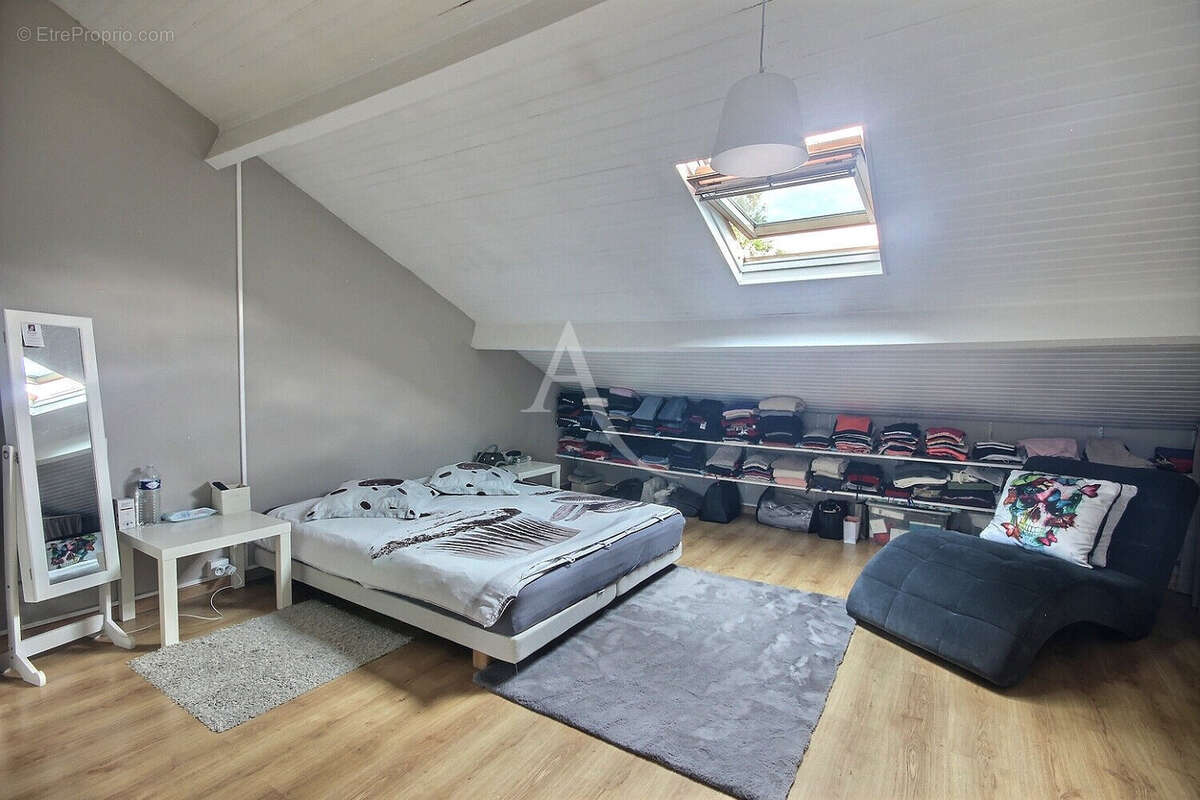 Maison à CONFLANS-SAINTE-HONORINE