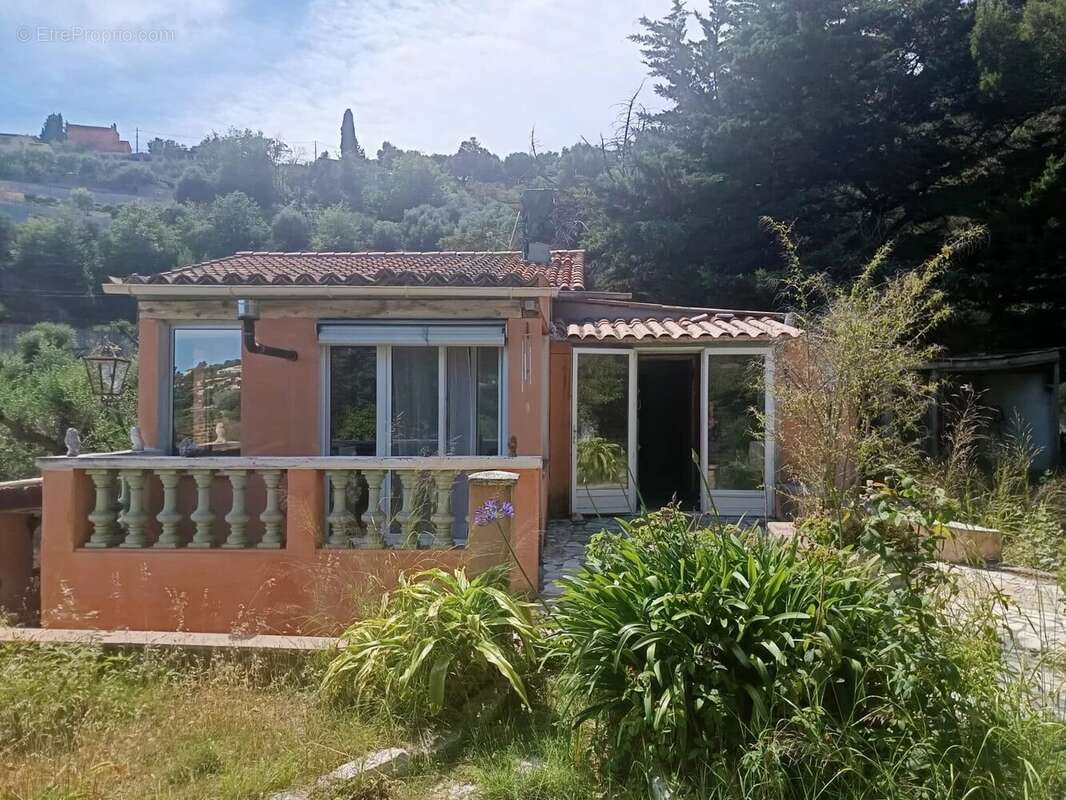 Maison à SAINTE-AGNES