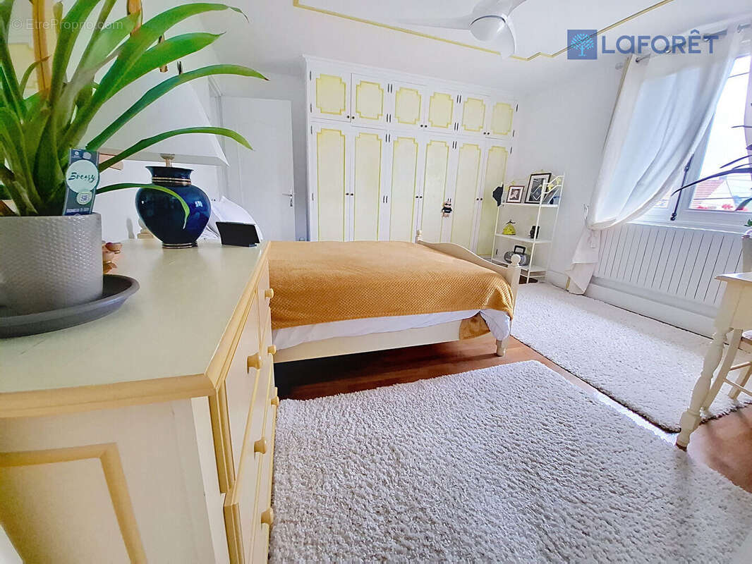 Maison à LAGNY-SUR-MARNE