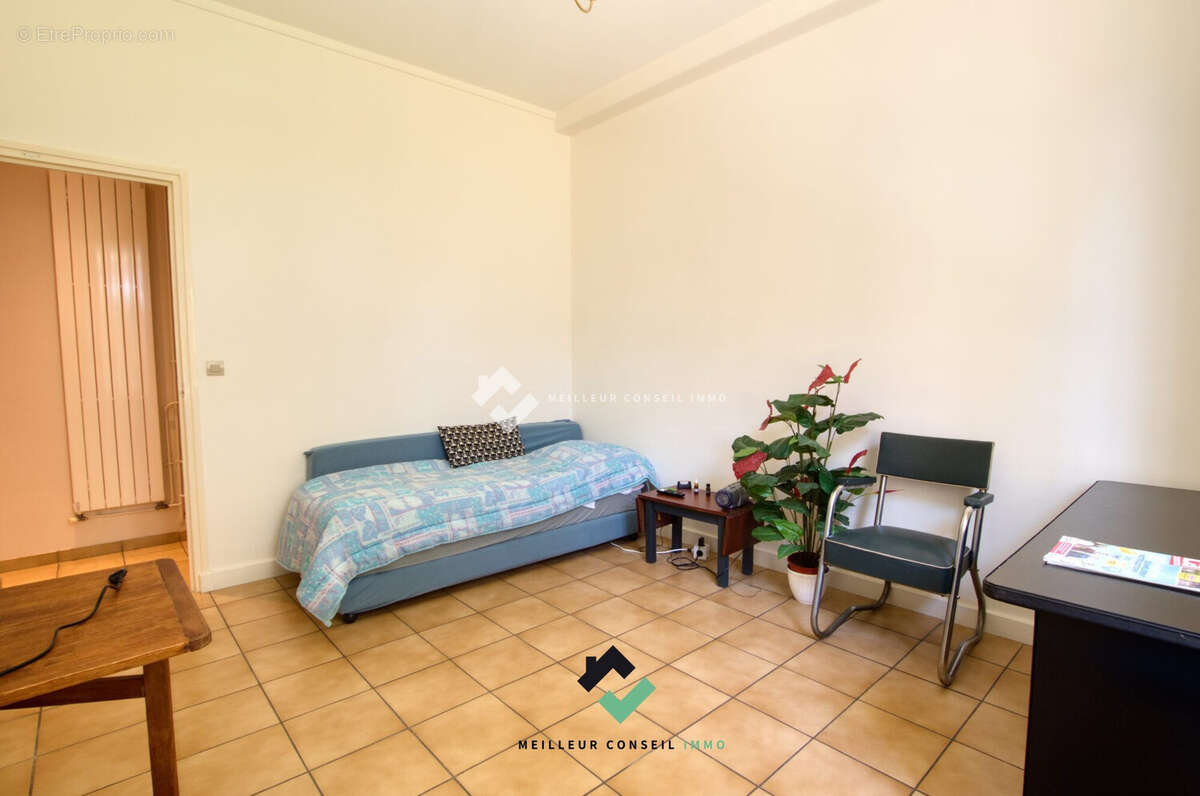 Appartement 65 m² à Choisy-Le-Roi  - photo 9
