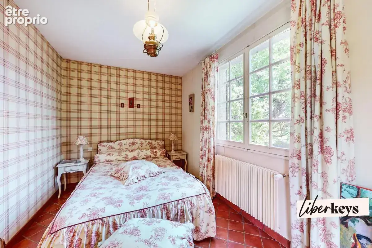 Charmante maison familiale de 4 chambres avec beau potentiel - photo 6