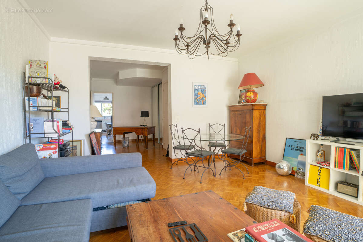 Appartement à MARSEILLE-8E