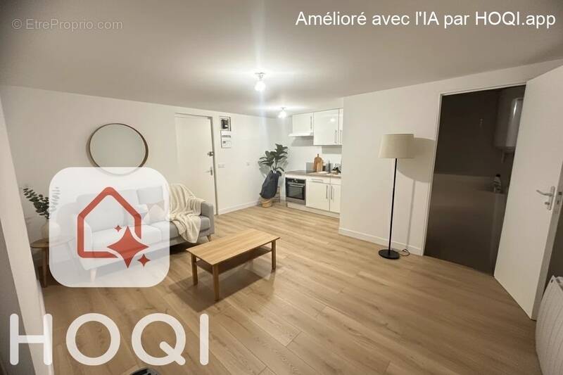 Appartement à PERON