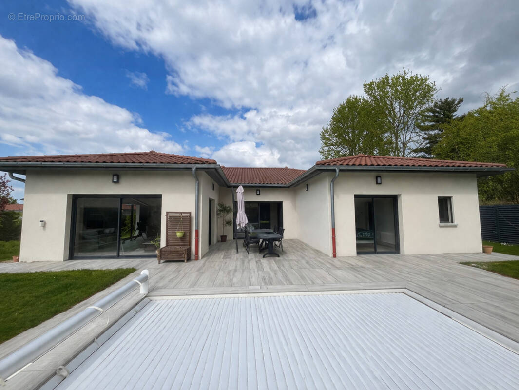 Maison à SAINT-JUST