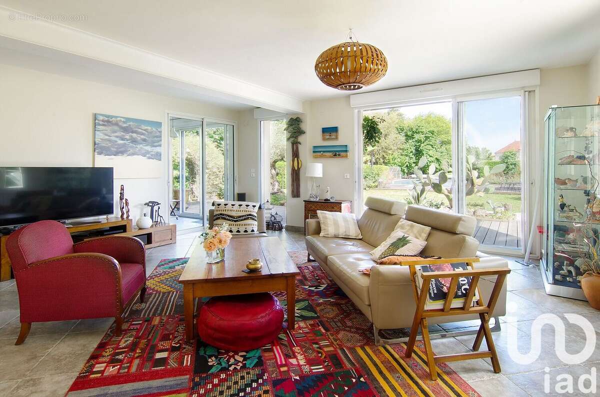 Photo 3 - Maison à CADILLAC-EN-FRONSADAIS