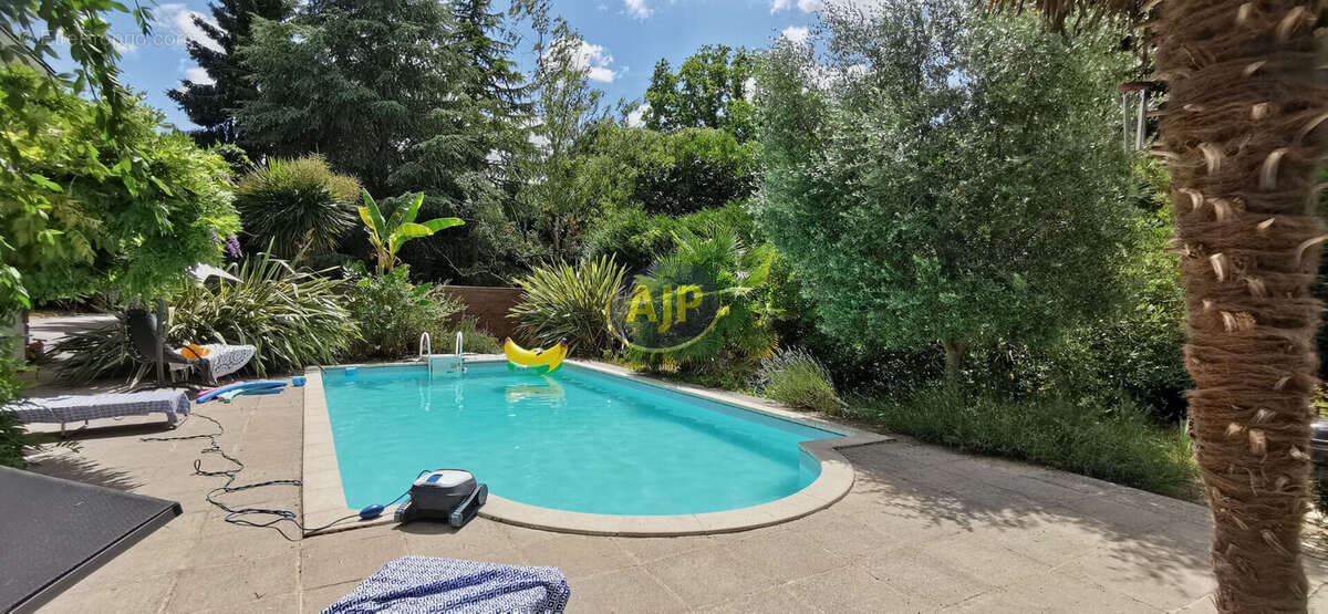 Maison à SAINT-NICOLAS-DE-REDON