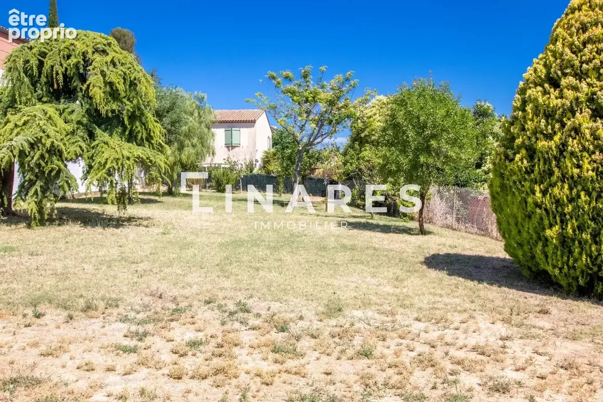 DOUCE AUTHENTICITE - Villa T4 de 105 m²  - Jardin 900  m² - 13012 Marseille - photo 2