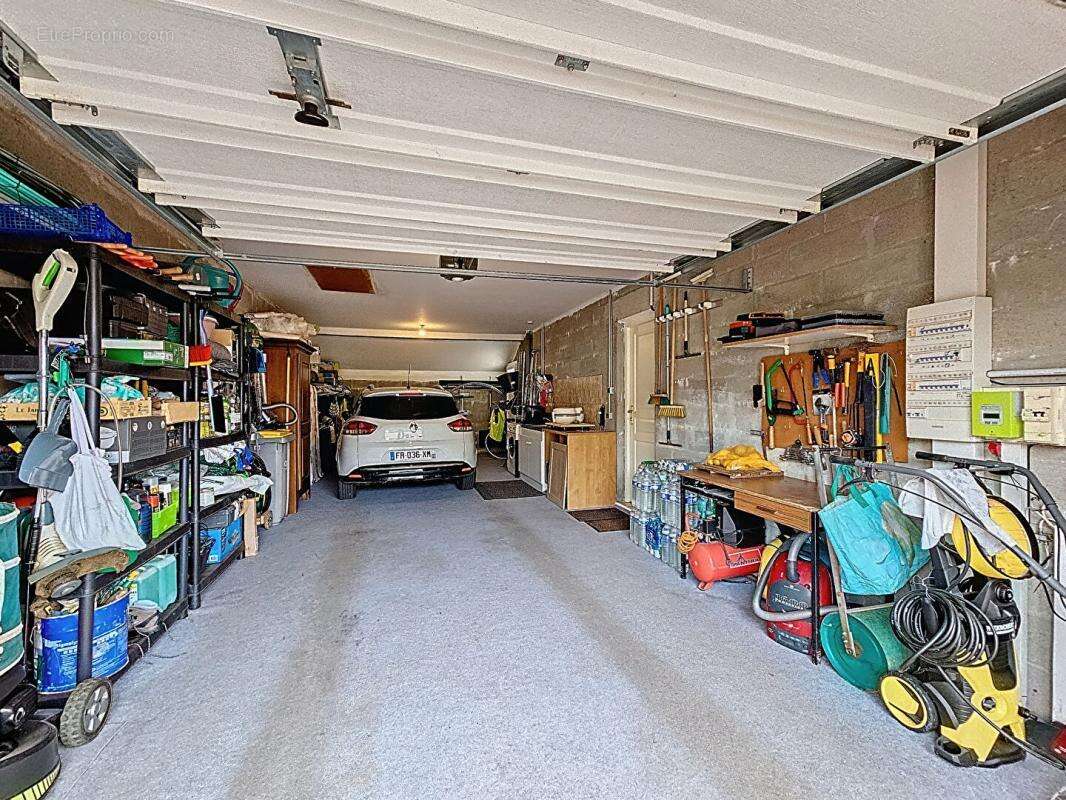 Maison à SAINT-VICTEUR