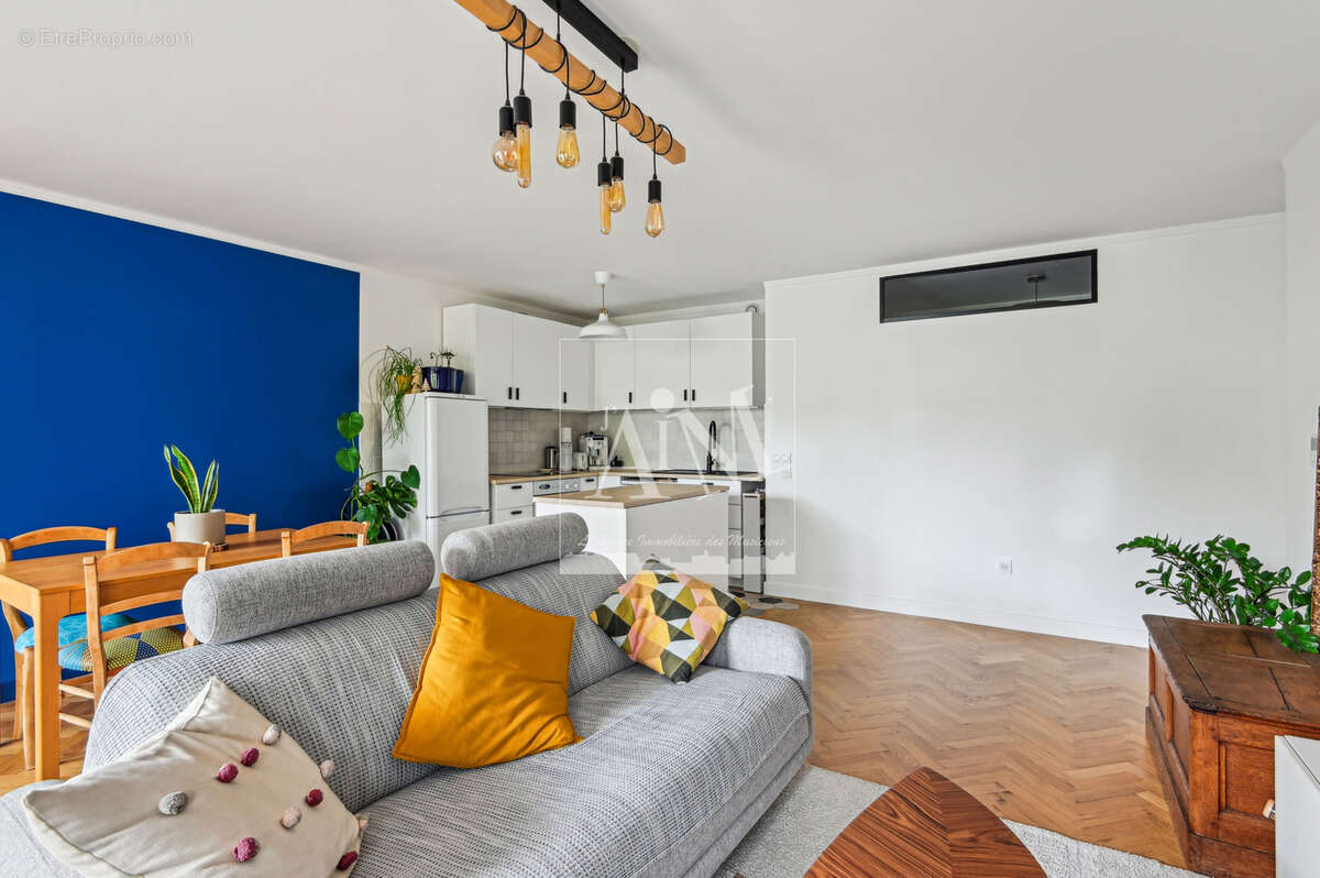 Appartement à NANTERRE