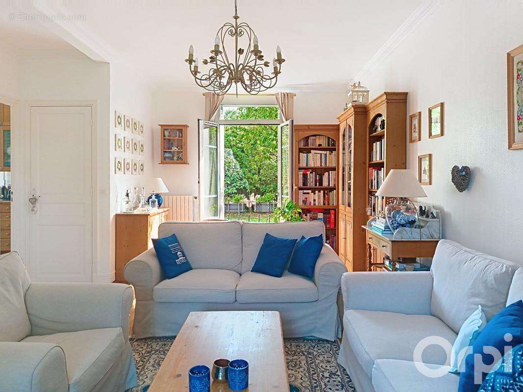 MAISON à vendre de 5 pièces 108m2 à Longjumeau - photo 8