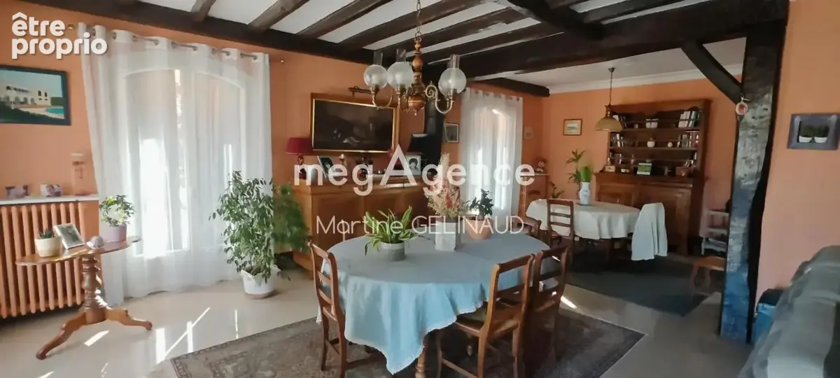Maison 10 pièces 217 m² à vendre à Fontcouverte (17100) - photo 9