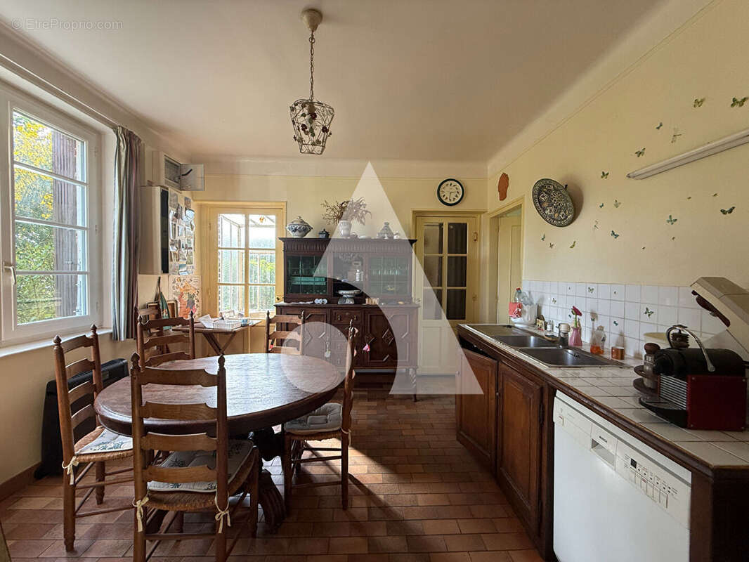 Maison Miserey 6 pièce(s) 136 m2 - photo 6