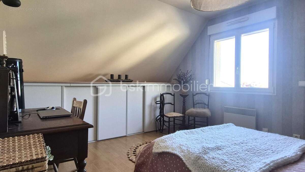 Maison à CORMICY