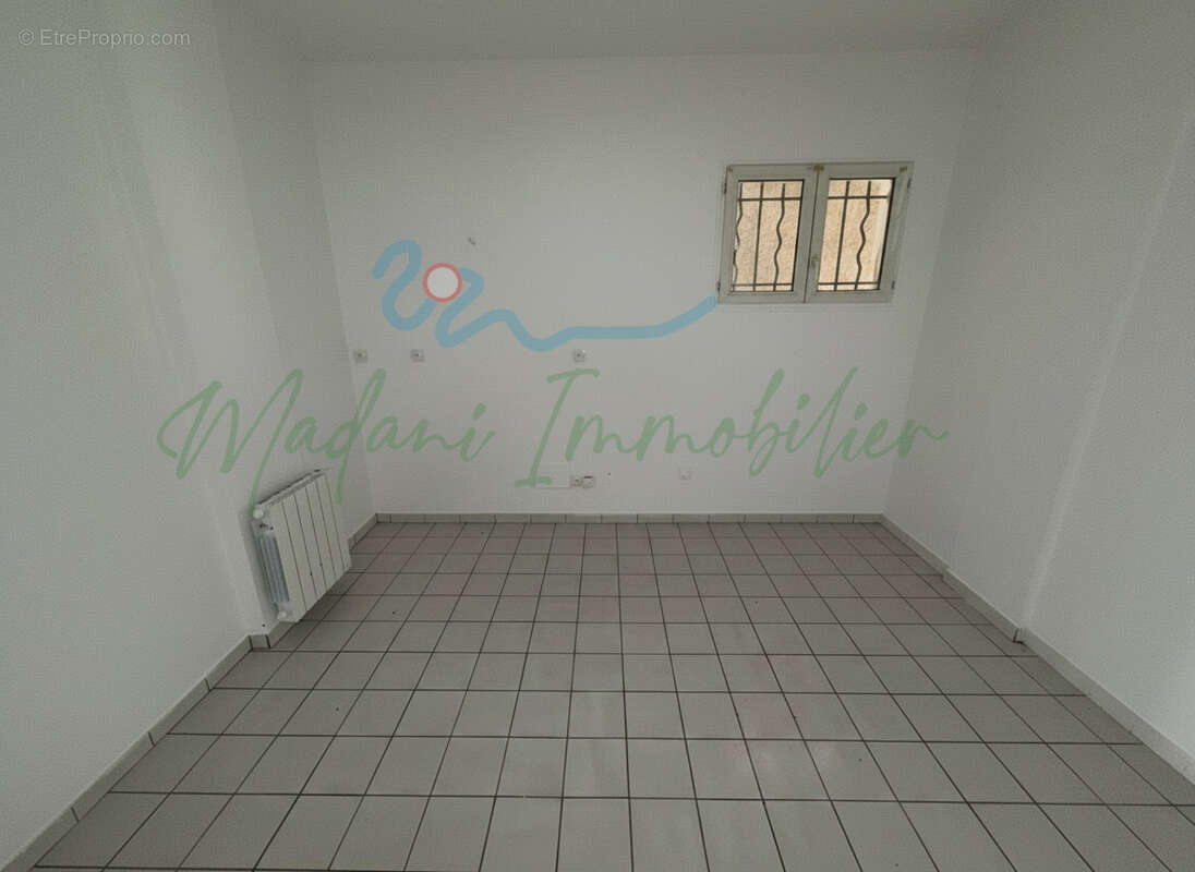 FRENEUSE (78840)  - Immeuble de rapport 80m²  - FORT RENDEMMENT - photo 3