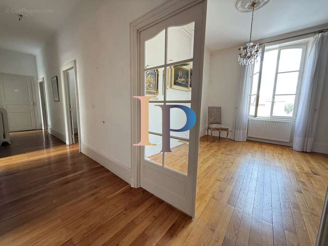 Appartement à MARCIGNY