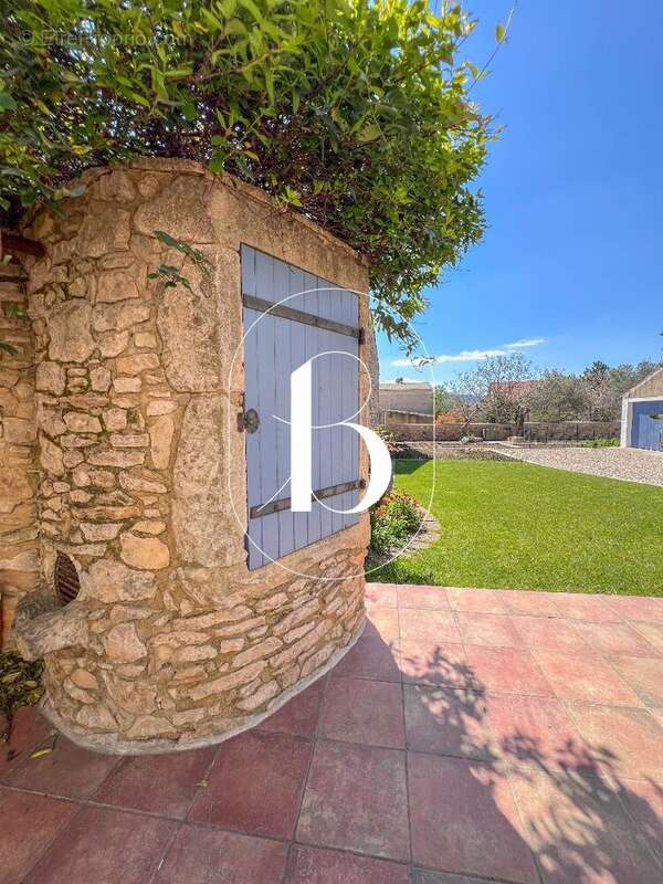 Maison à GOUDARGUES