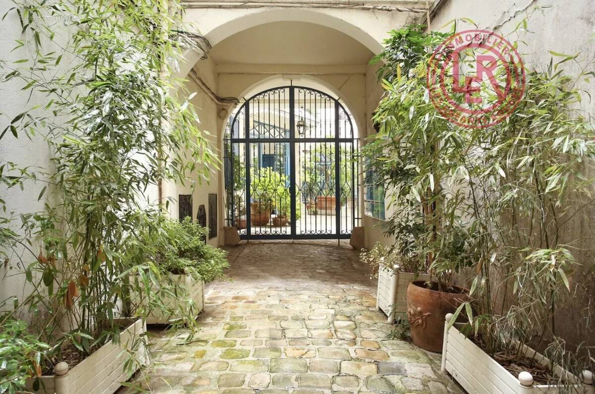 Appartement à PARIS-4E