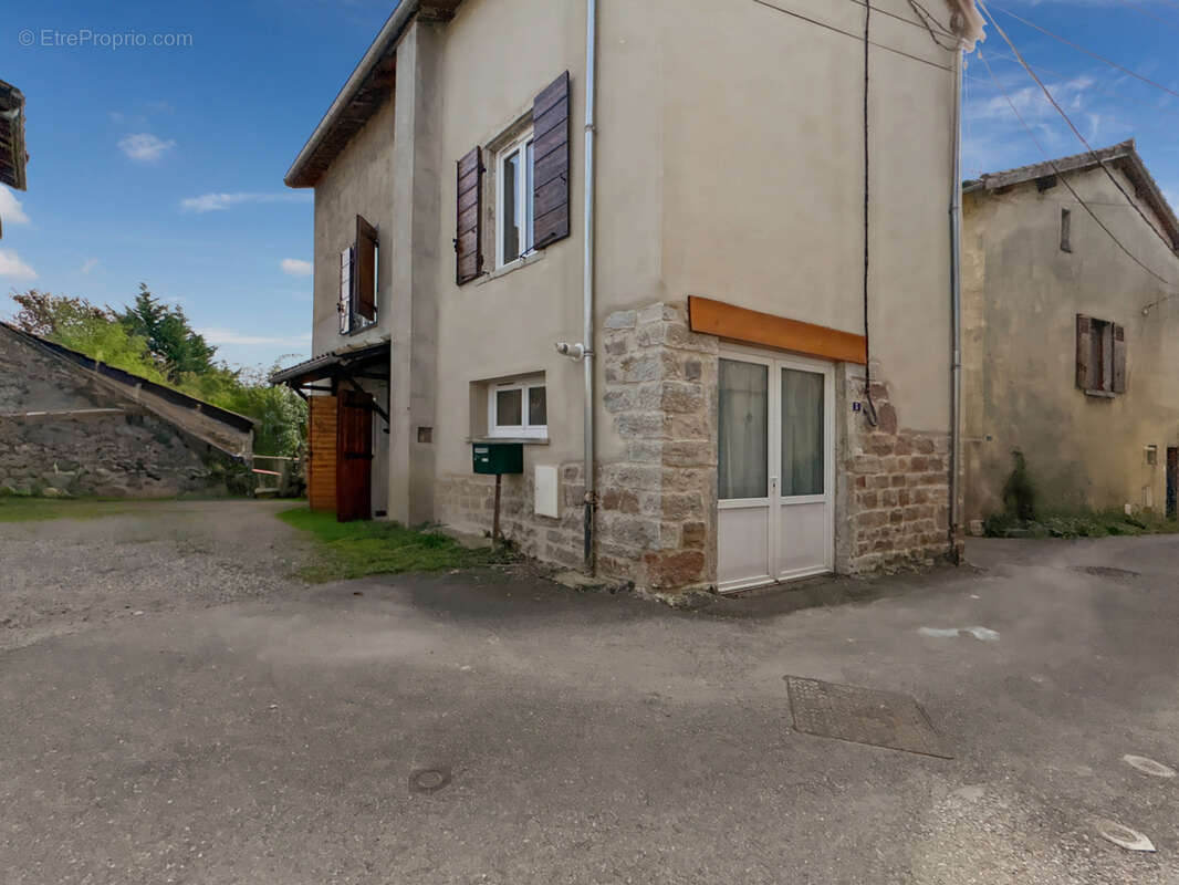 Maison à SAINT-GERMAIN-AU-MONT-D&#039;OR