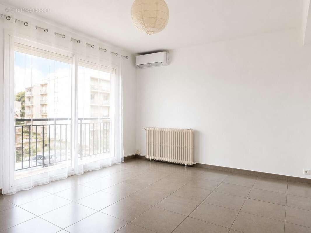 Séjour - Appartement à NARBONNE