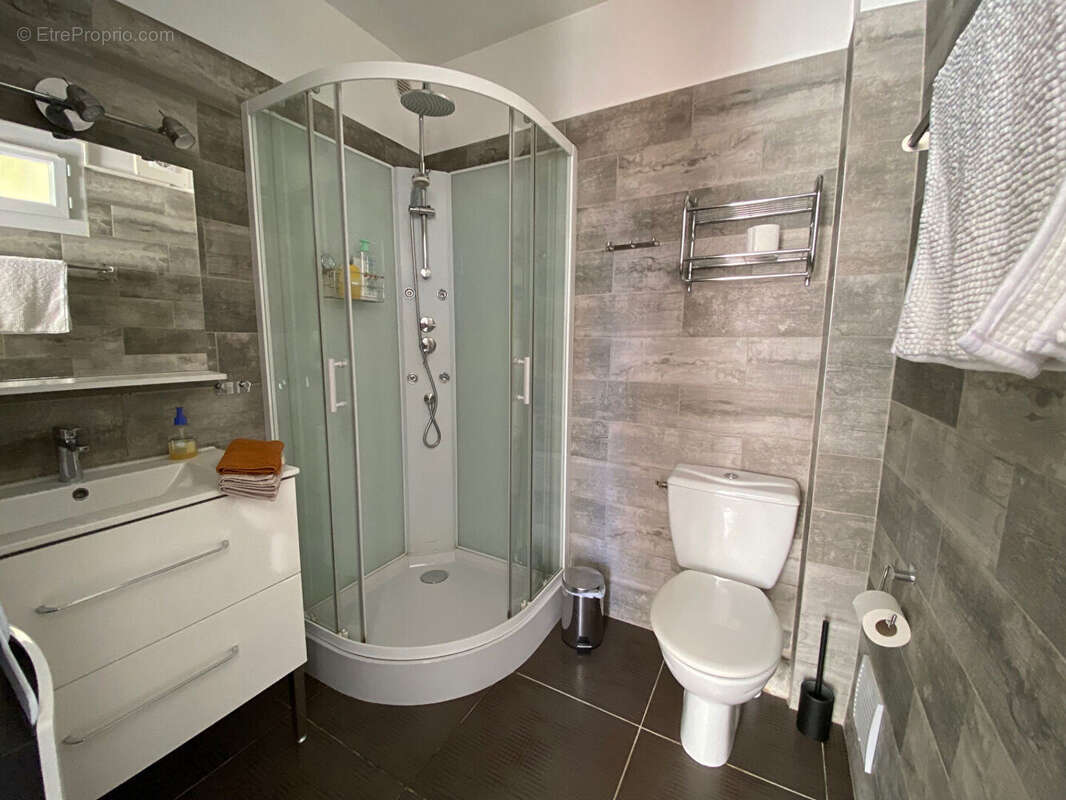 Appartement à SIX-FOURS-LES-PLAGES