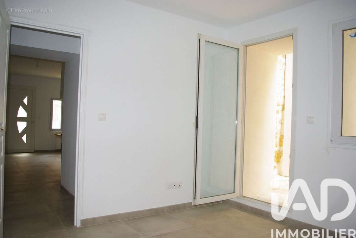 Photo 2 - Appartement à MEZE