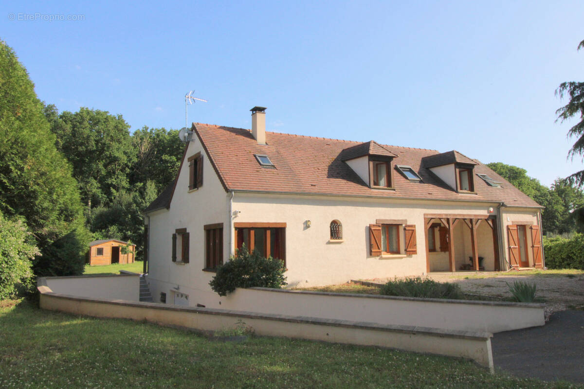 Maison à LA CHAPELLE-FORAINVILLIERS