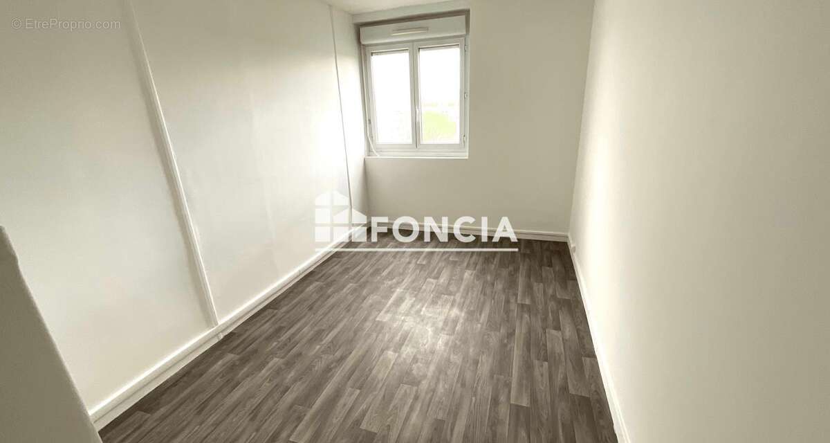 Appartement à ROSNY-SOUS-BOIS