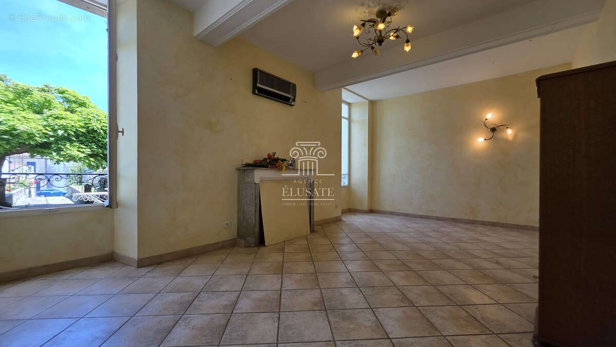 Maison à GONDRIN