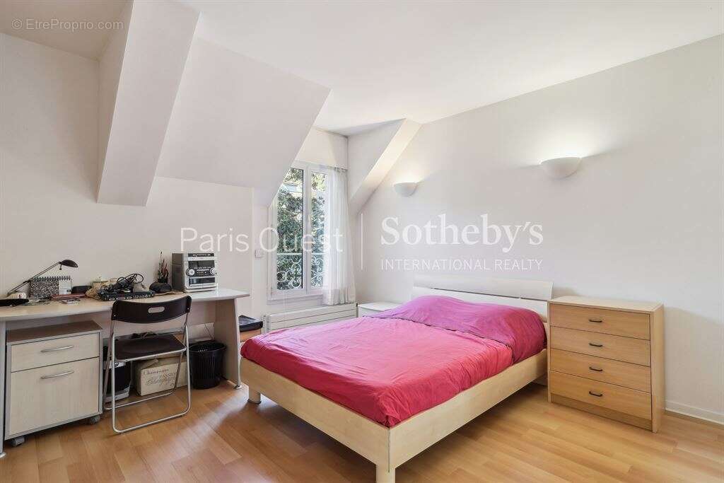 Maison à CHAMPIGNY-SUR-MARNE