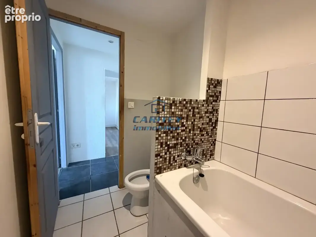 Maison de village   5 chambres   Terrain clos de 255 m2   Saint-Sauveur - photo 15