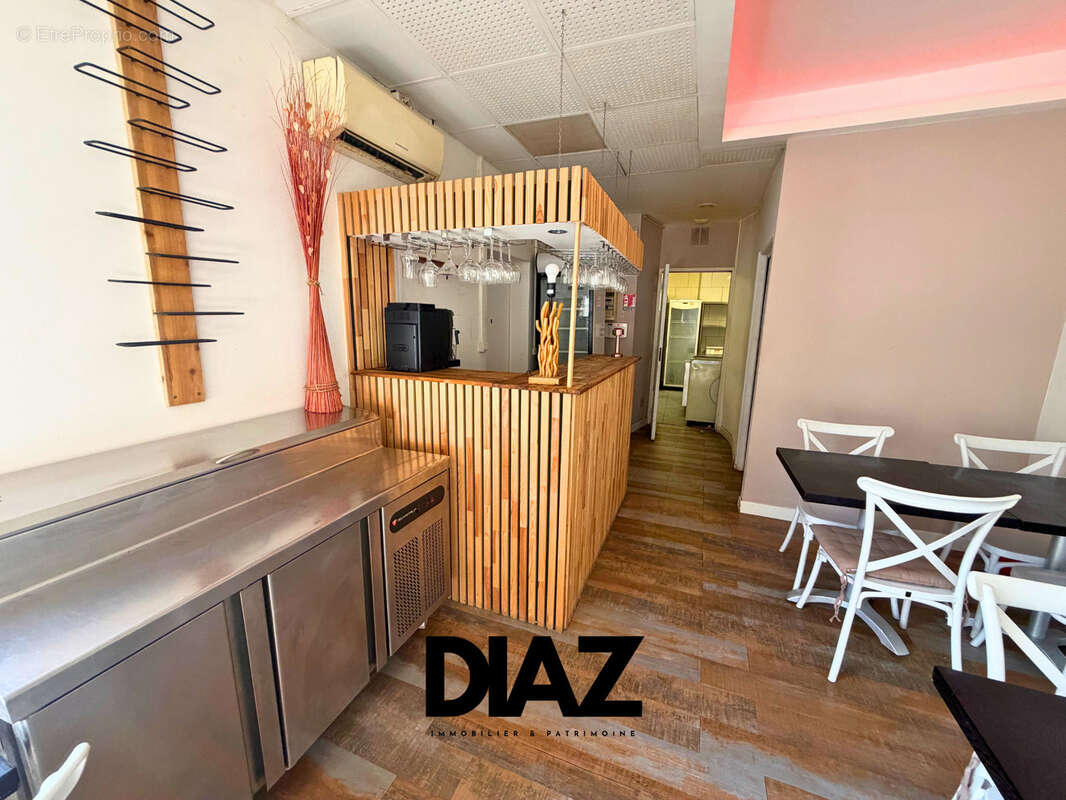 À vendre   droit au bail + licence iii   restaurant / traiteur   lunel-viel - photo 5