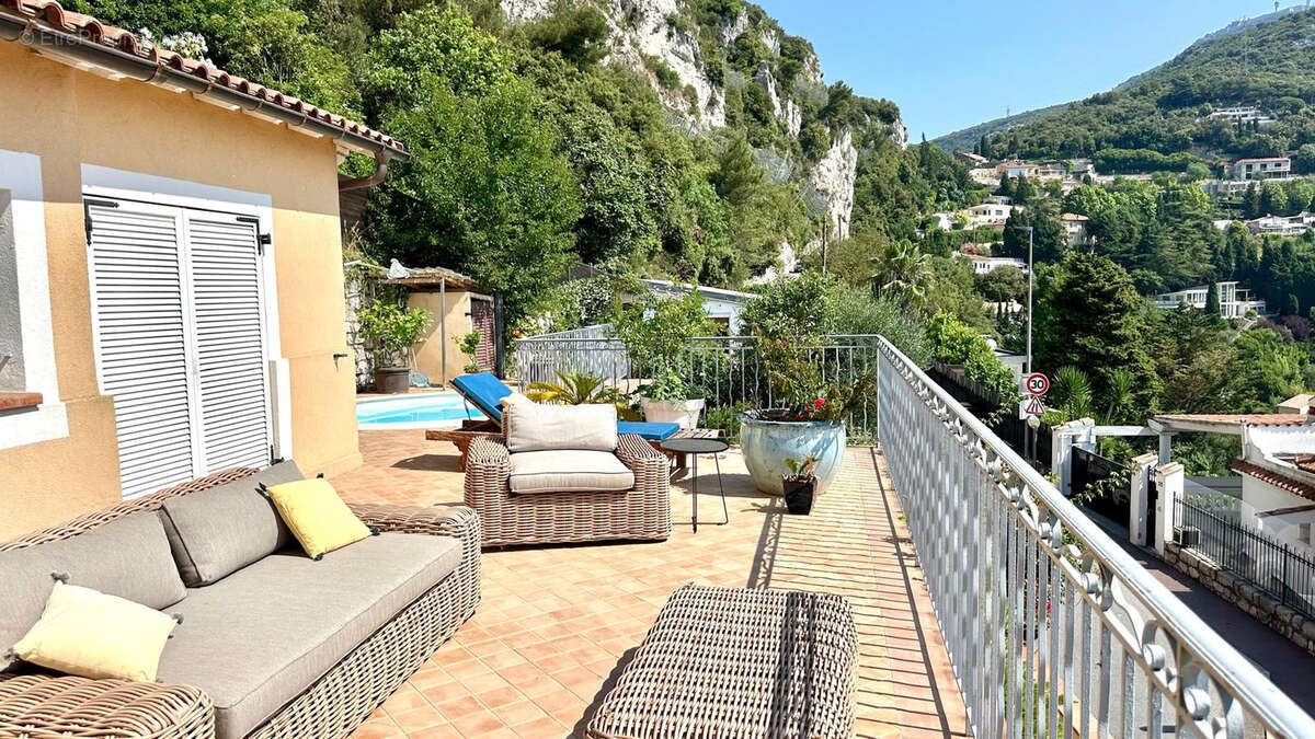 Maison à LA TURBIE