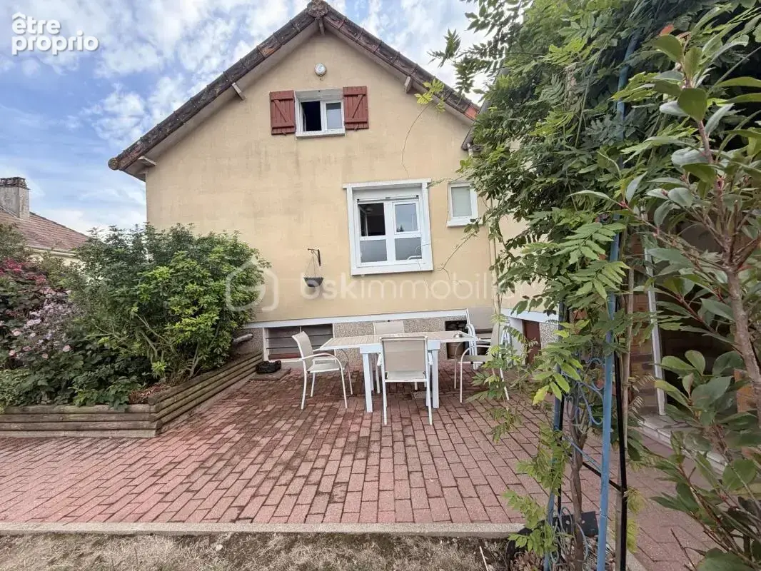 Maison familiale sur sous-sol complet - photo 10