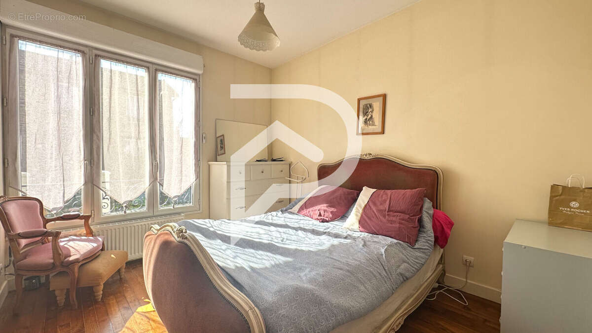 Maison à AULNAY-SOUS-BOIS