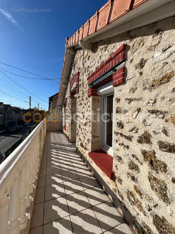 Appartement à VILLENEUVE-SAINT-GEORGES