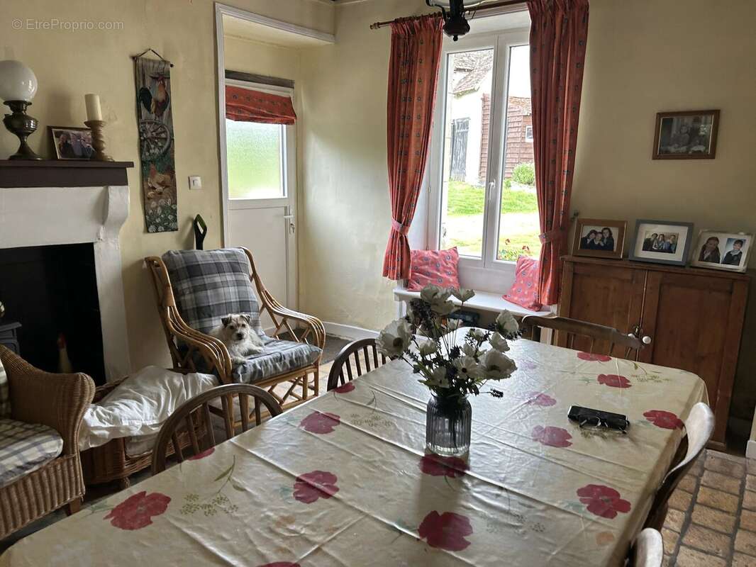 Maison à TILLY