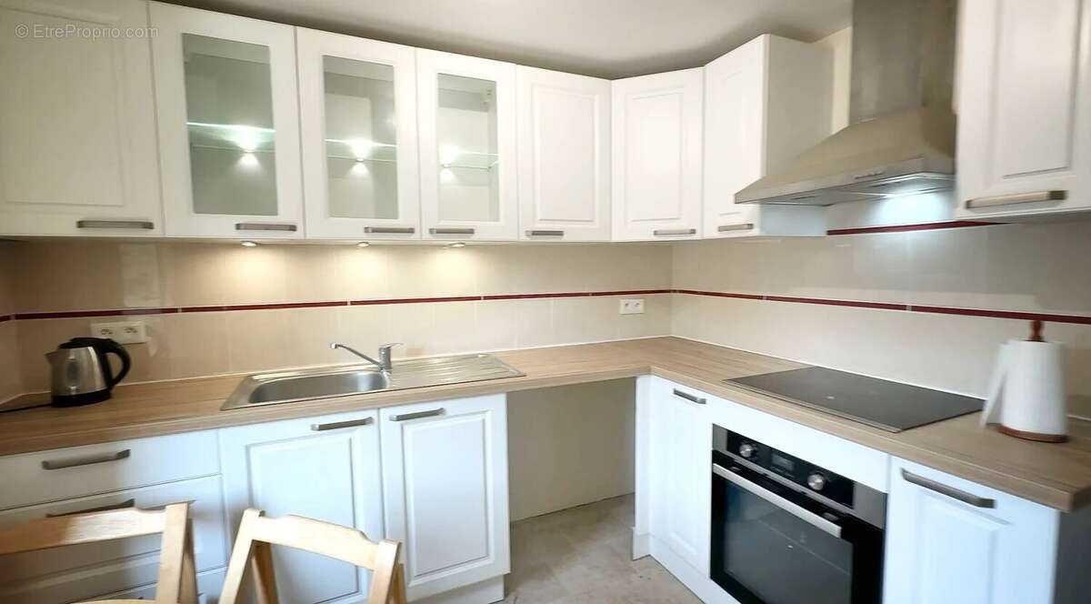 Maison à SAINT-PARDOUX-LES-CARDS