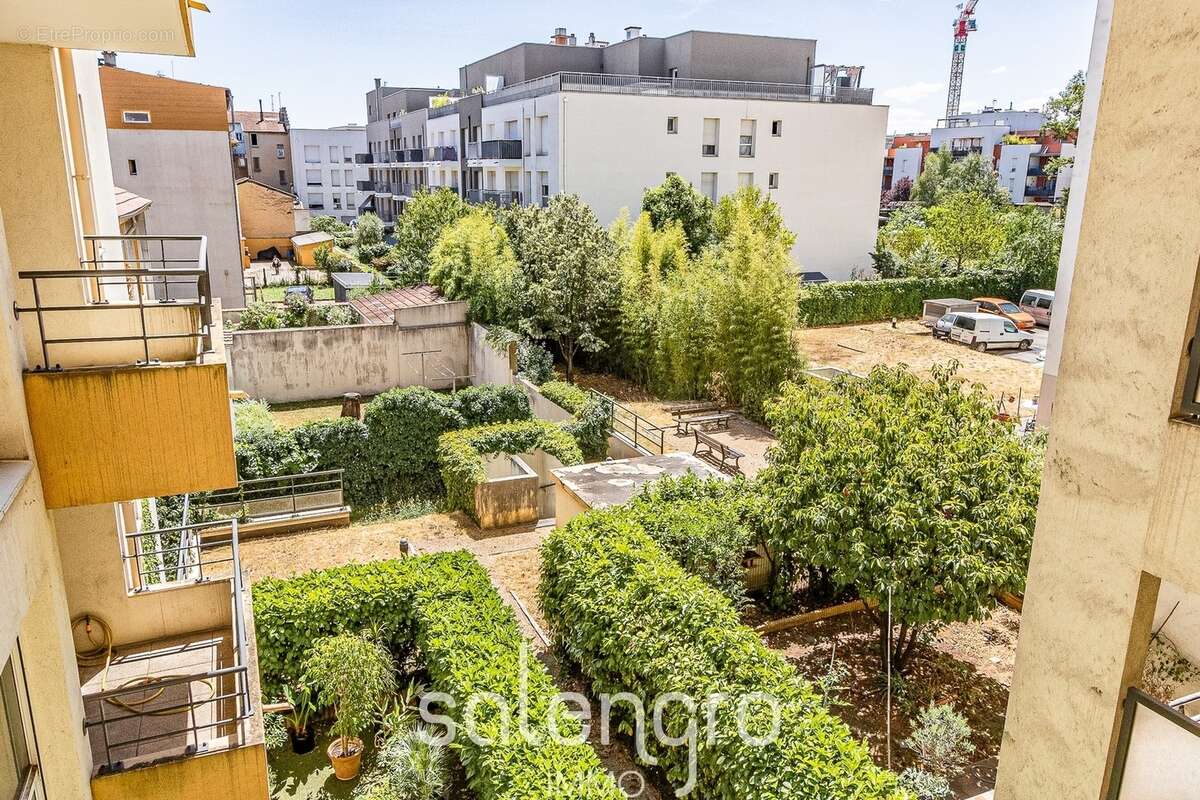 Appartement 60 m² à Villeurbanne  - photo 6