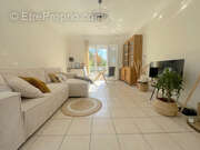 Appartement à SIX-FOURS-LES-PLAGES